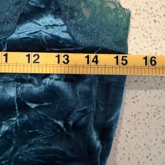 INC Crushed Velvet Teal Blue Lace Cami Slip Tank  M Y2K Lingeriecore Fall - Picture 8 of 8